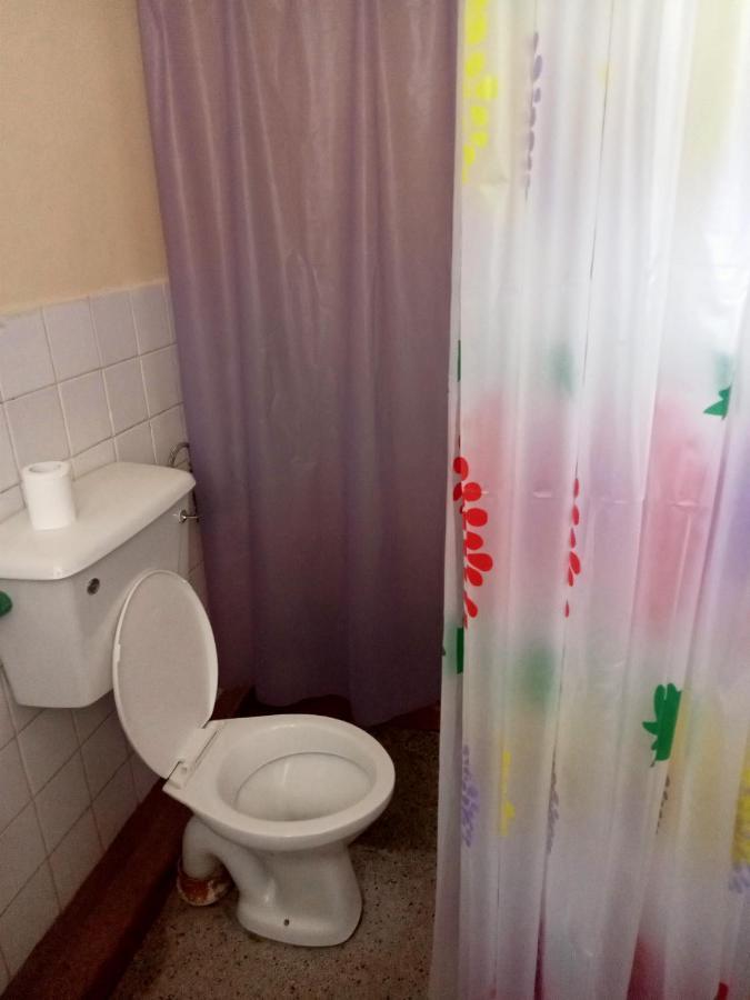 Pinkroses Gardens Hostel