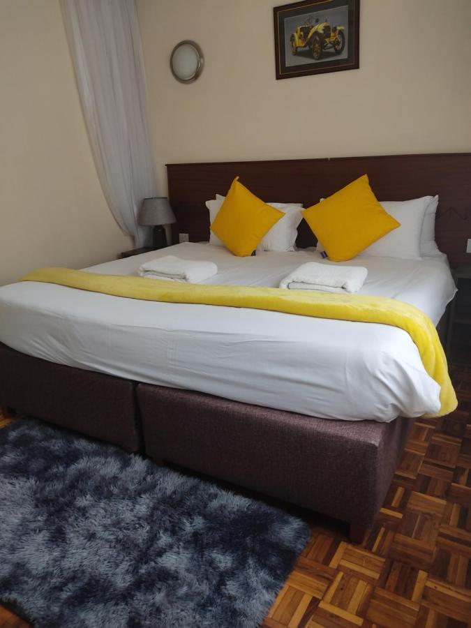Homes By Della Apartamento *