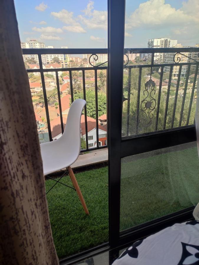 Kilimani Superb One And Half Bedroom Near Yaya Centre With Netflix * Nairobi