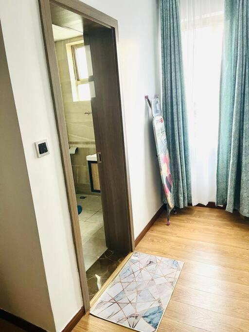 Apartment Cosy 2-bedroom Ensuite In Kilimani *