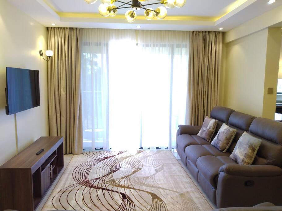 Diamond * Nairobi