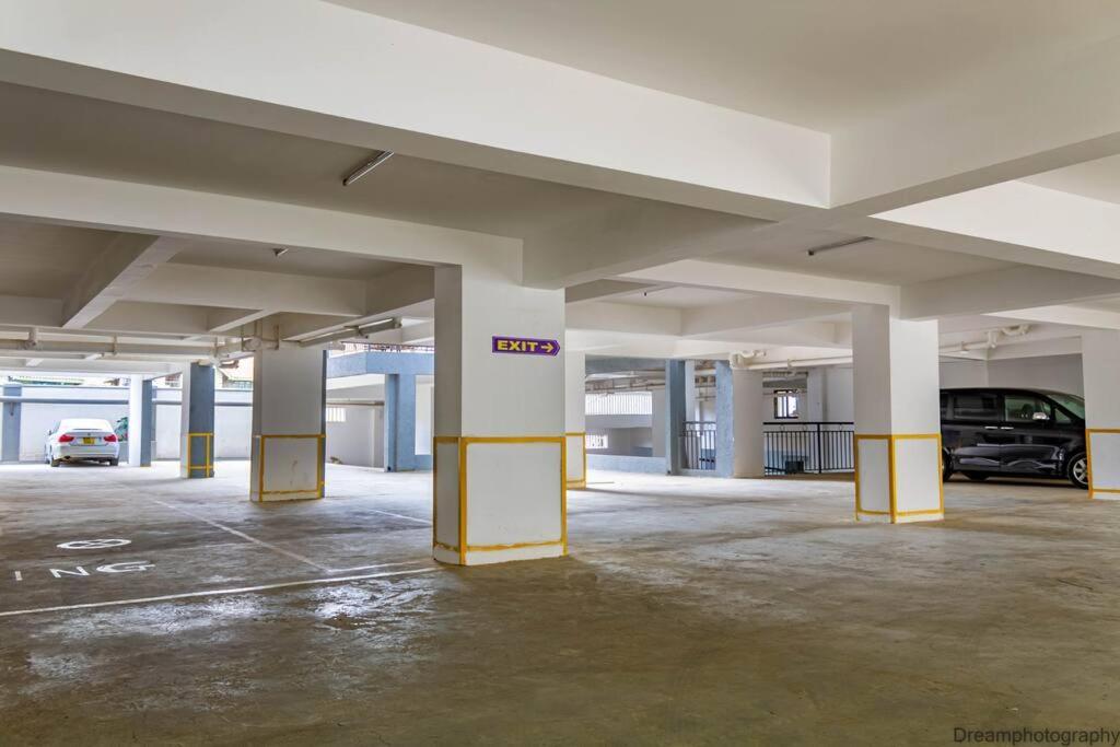 Diamond Apartment