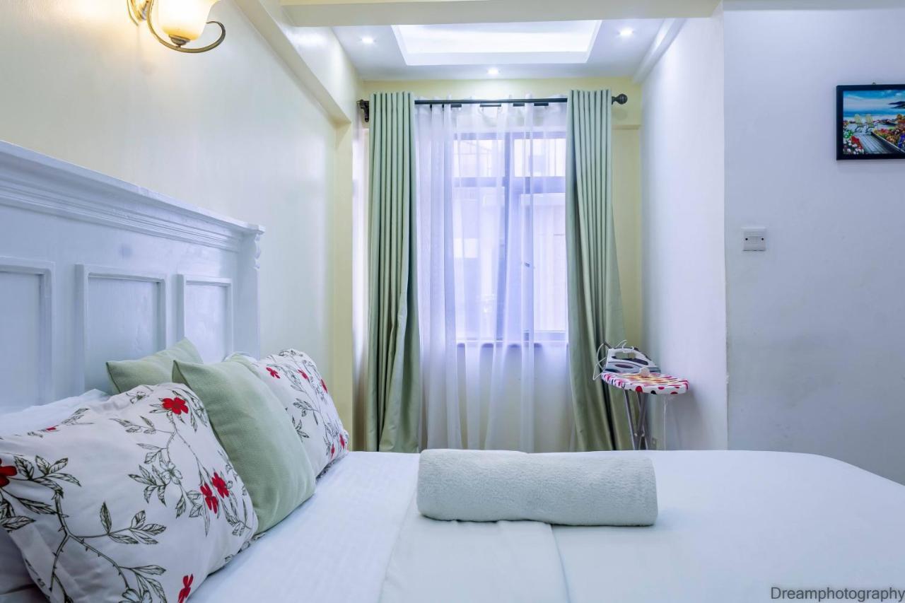 1bedroom Near Yaya, Kilimani, With Washing Machine *