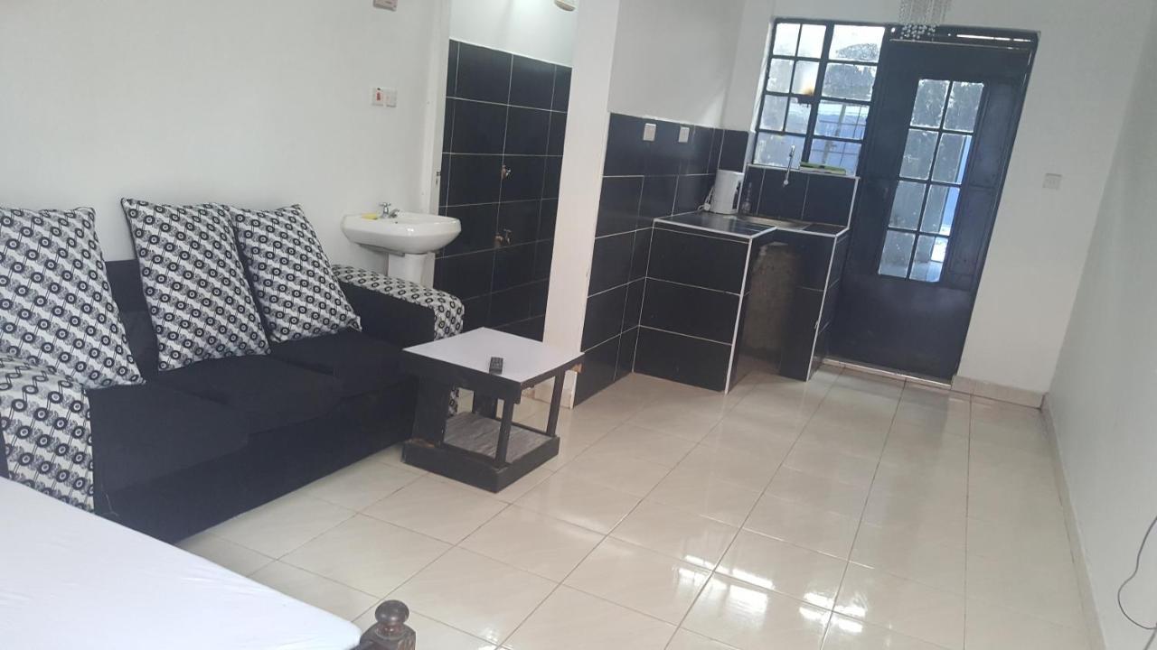 Inviting 1-bed Iwith Breakfast * Nairobi