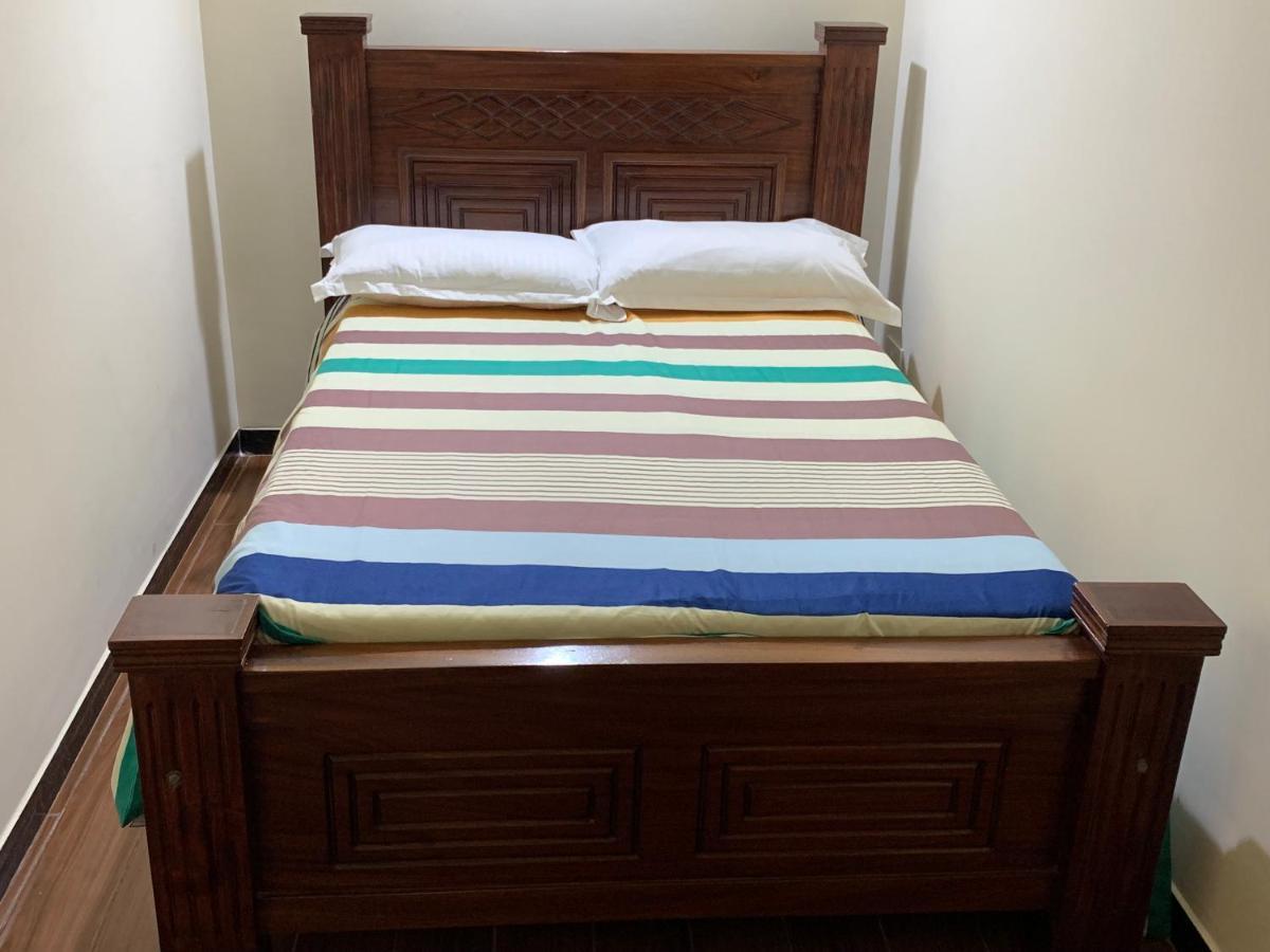 New Luxury Close To State House Apartment *