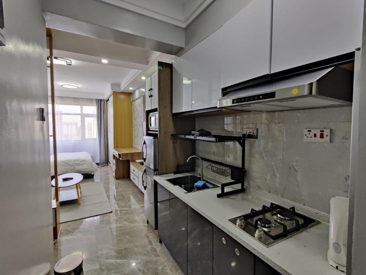 Cozy Little Nook With Views In Kilimani * Nairobi
