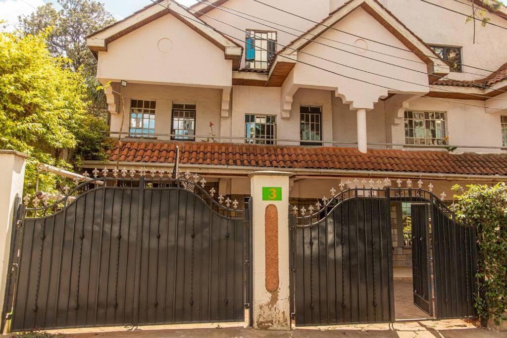 Spacious & Stylish 4bdr Kileleshwa Villa *