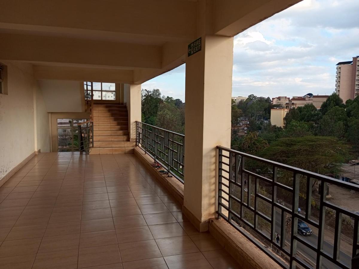 Johari In Lavington