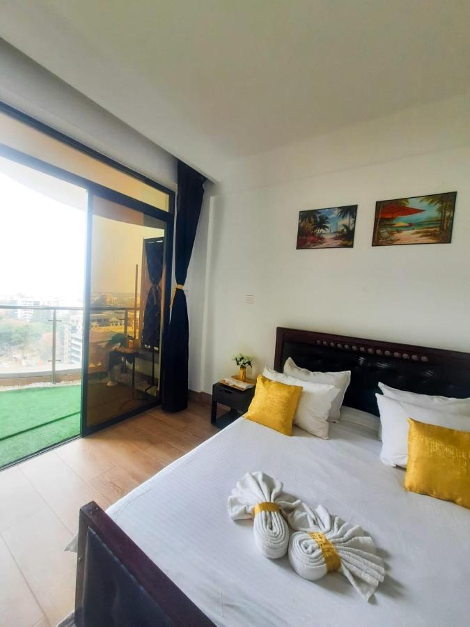 Bgee * Nairobi