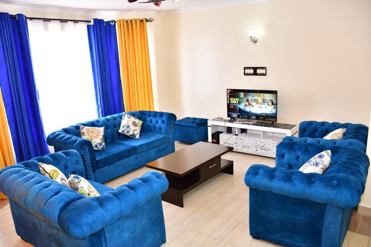 Staycation By Bobo Bed & Breakfast