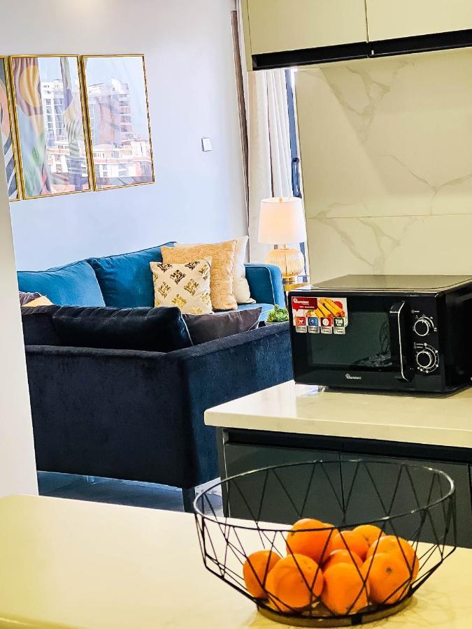 2 Bedroom Furnished In Kilimani, Nairobi, Kenya With A Pooll Apartment