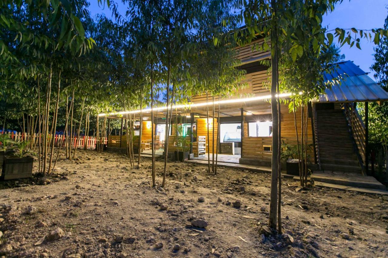 Blue Gum Resort *