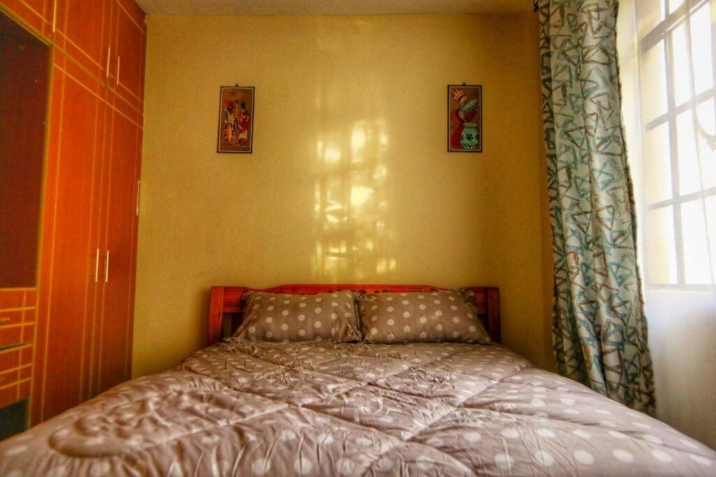 Damview Apartment *