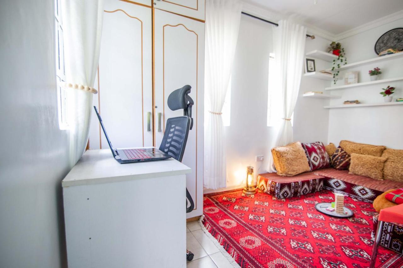 Lucianna Homes - Charming Garden In Karen Guest house *