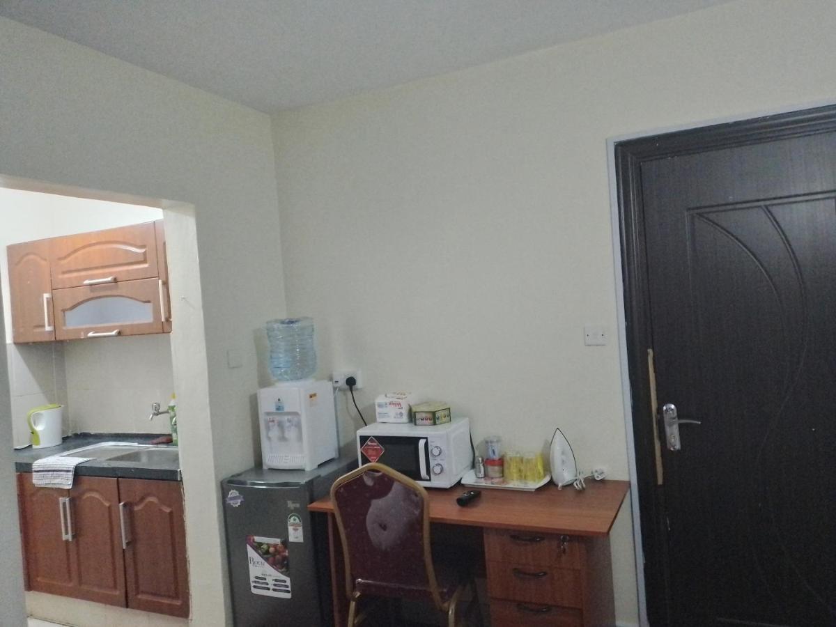 Jeyem -studio B10 At Eagle Court Nairobi
