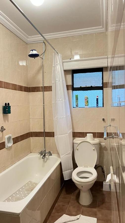 Kiana Homes And Events Apartment