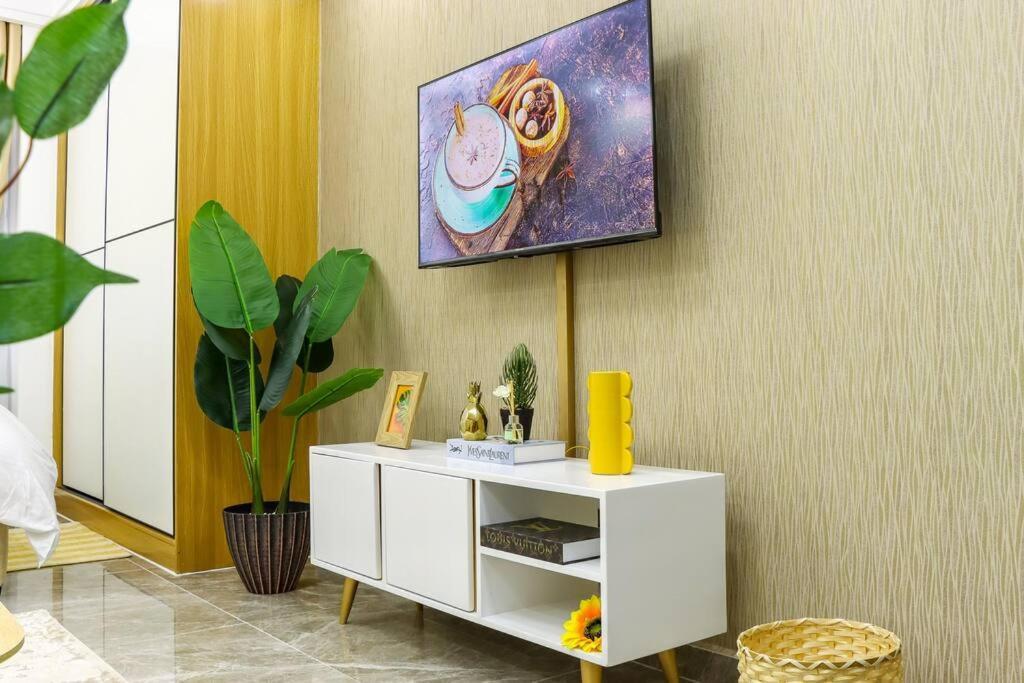Lovely Comfy Within * Nairobi