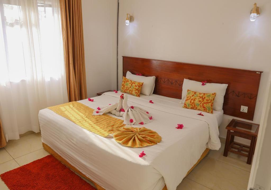 Kiana Homes And Events Apartment