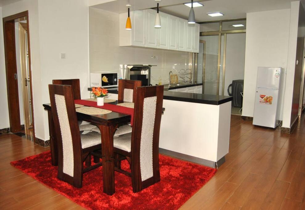 Apartment Complete Specious And In - Kilimani *