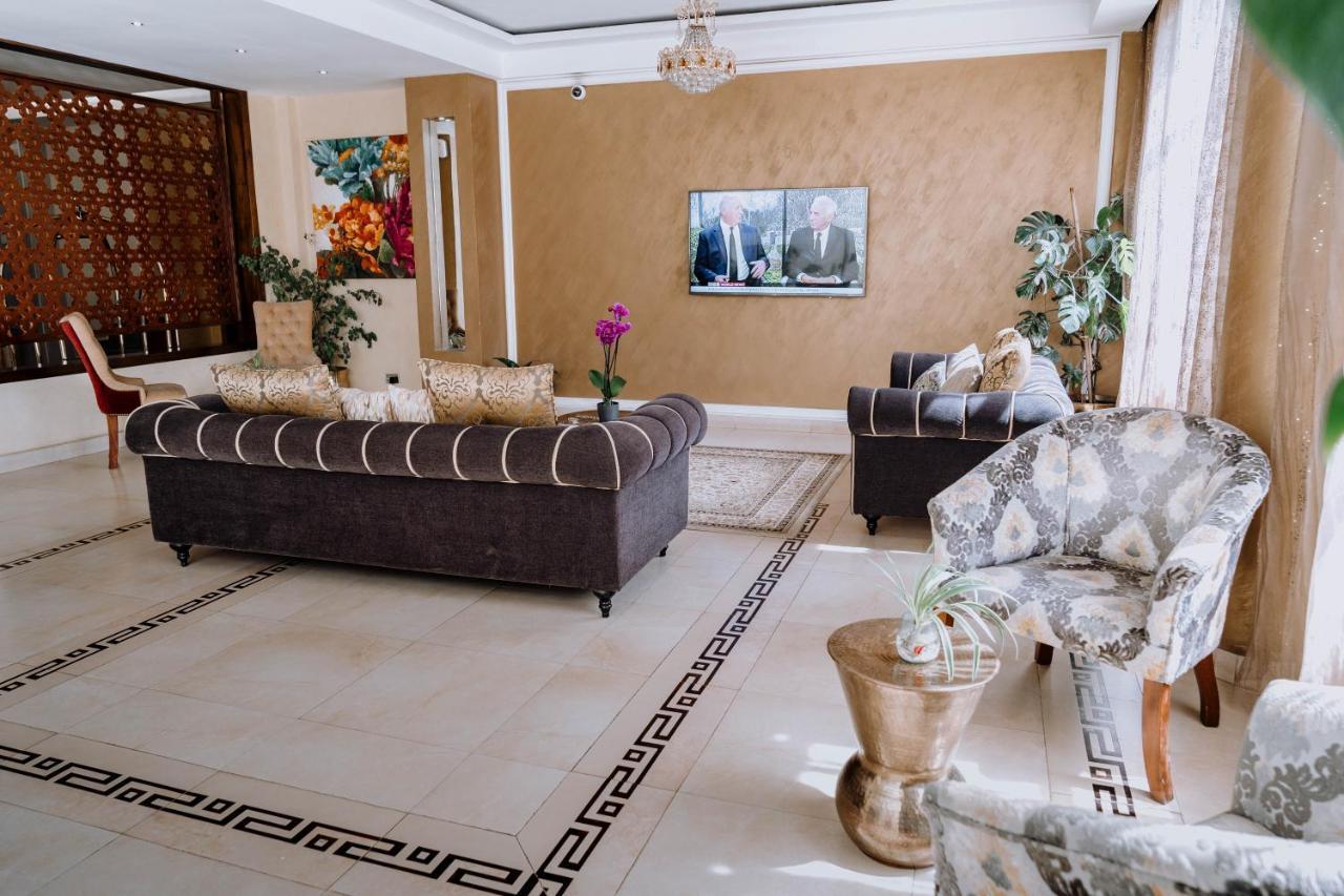 Hotel Saab Royale 3*