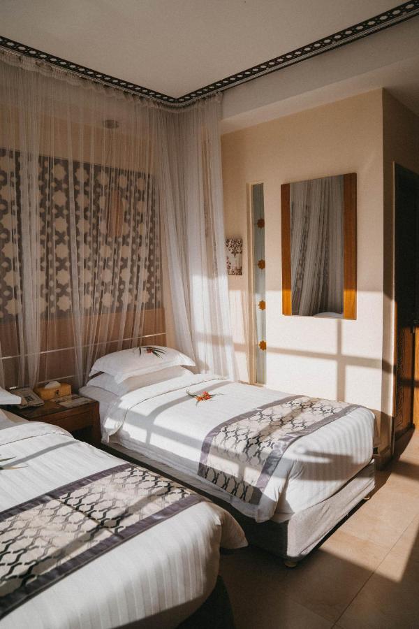 Saab Royale Hotel 3*
