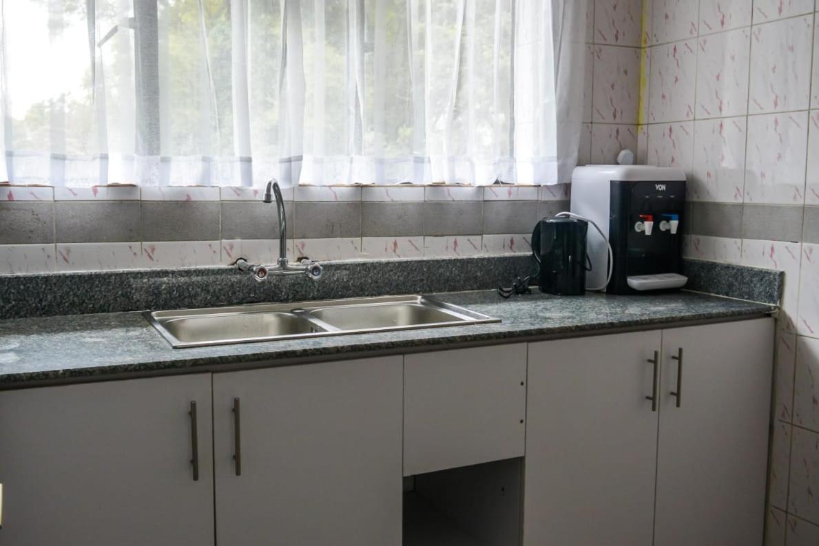 Kiana Homes And Events Apartment