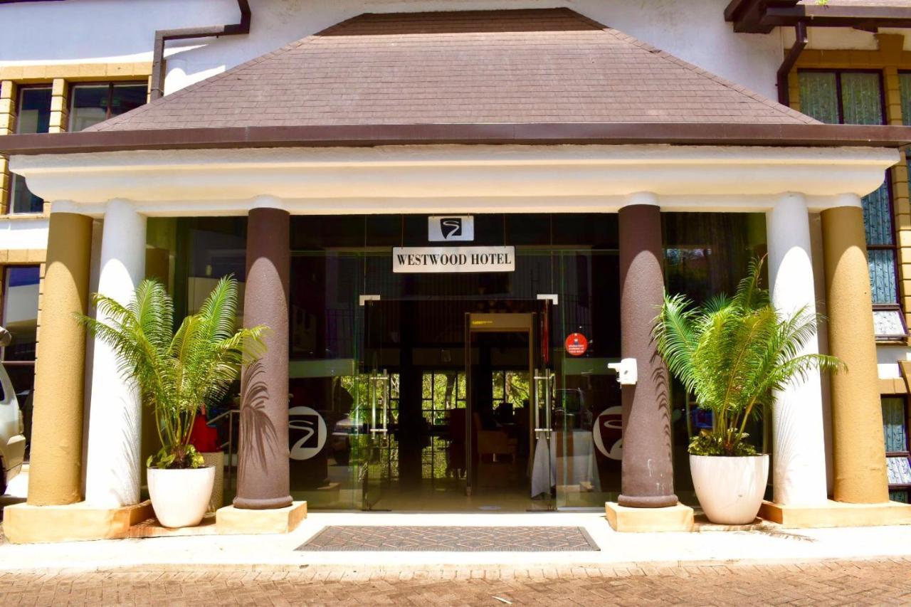 Hotel West Wood