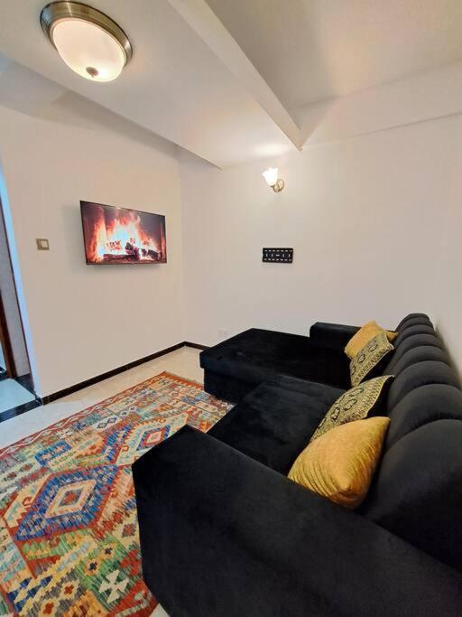 Apartment Cozy Living On A One Bedroom *