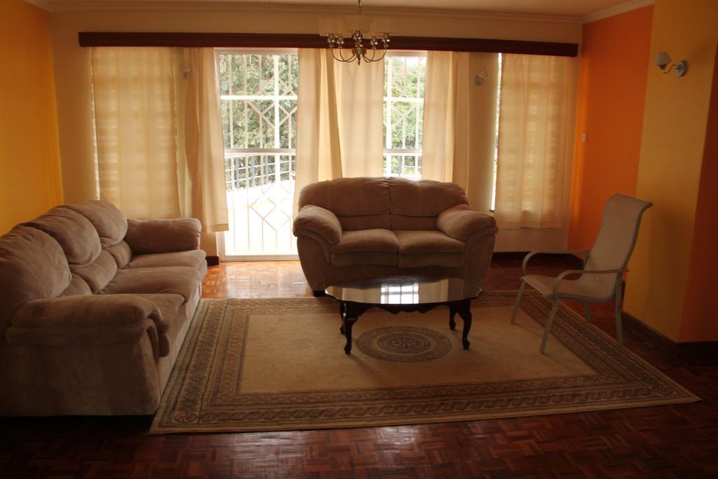 Dolfran Guest House 3*