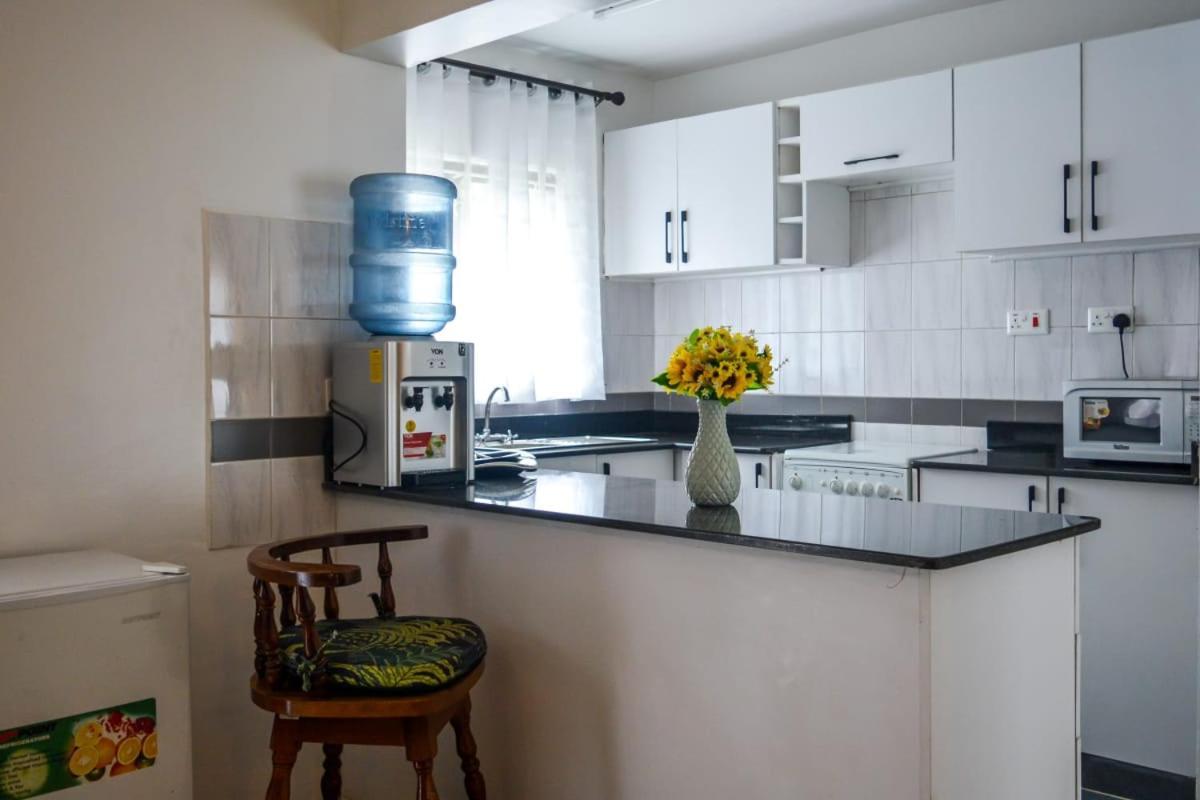 Brick Homes Suites Furnished Westlands Apartment *