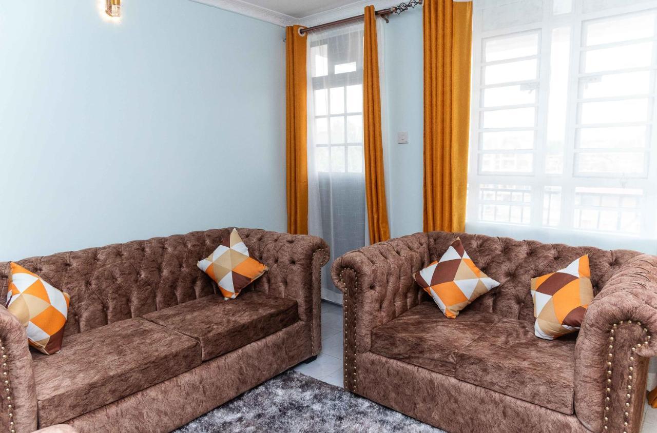 Springstone Executive Rm 15 *