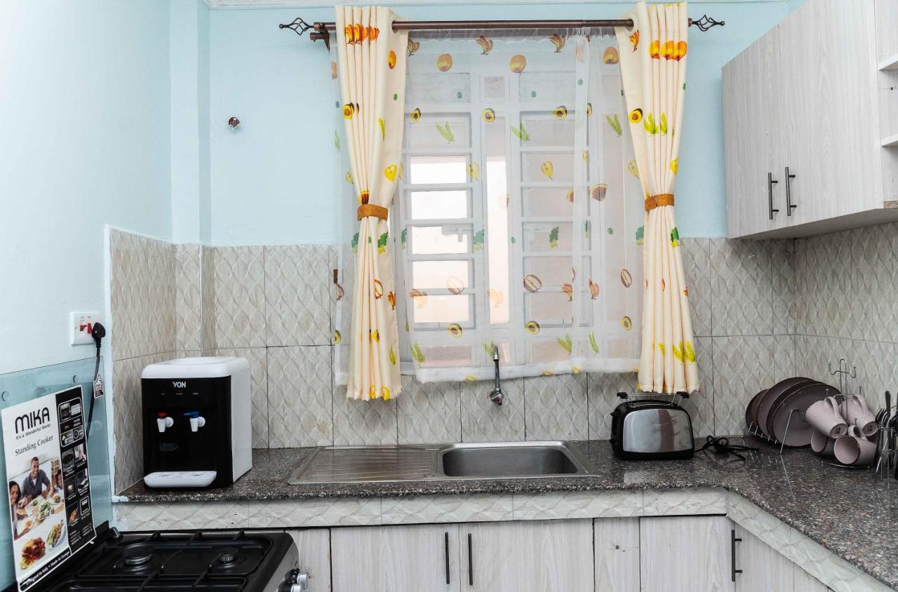 Springstone Executive Rm 15 Apartment