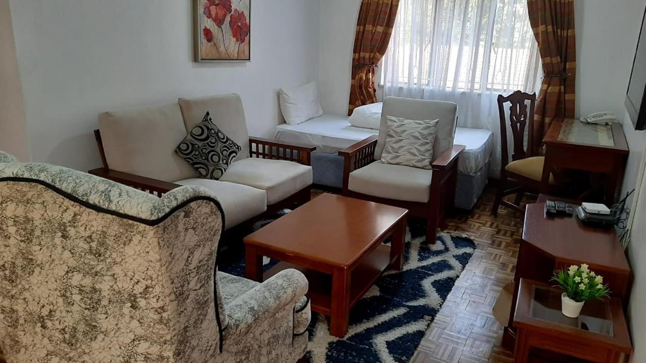 Ace Apartment *