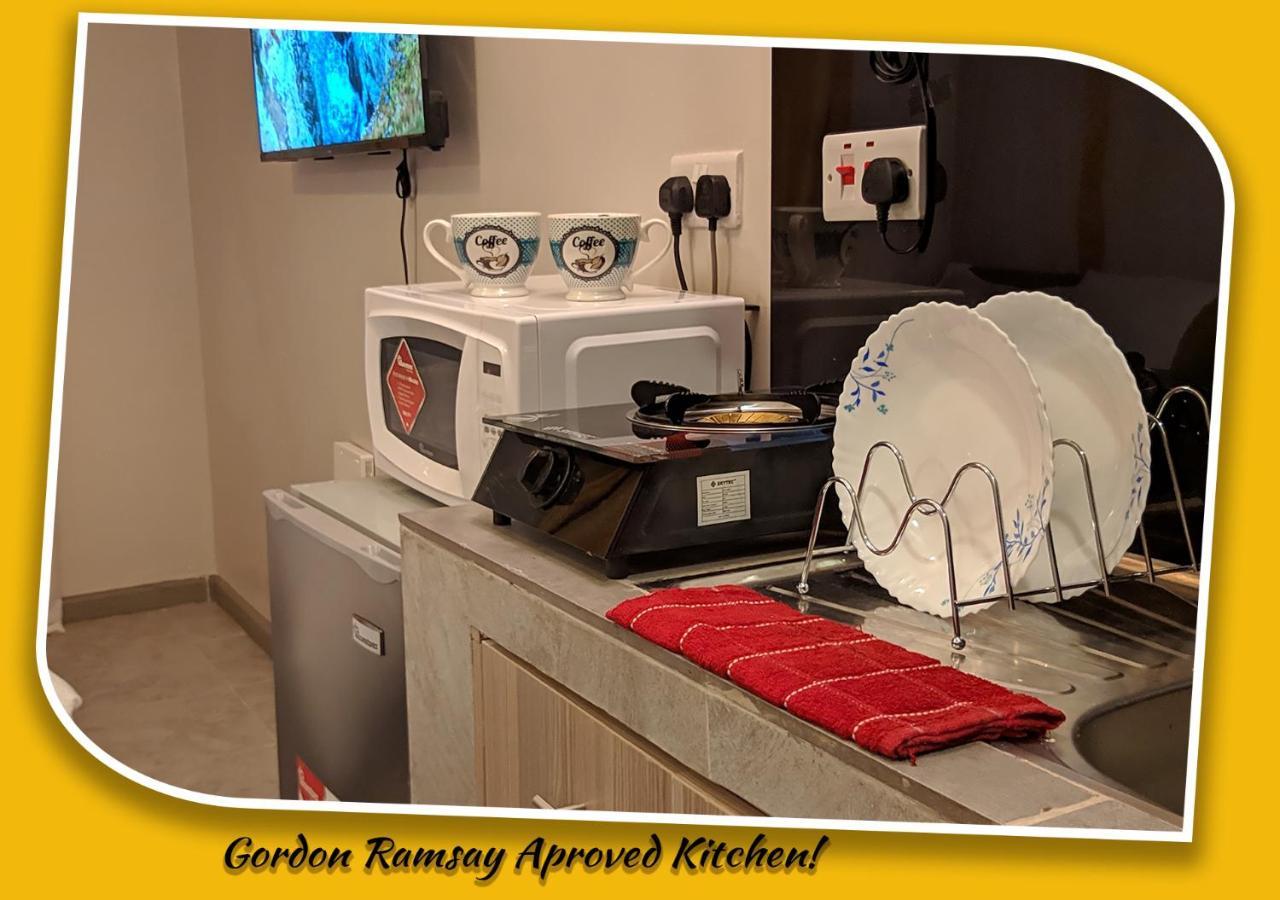 Gia's Studio Near Jkia Terminal,