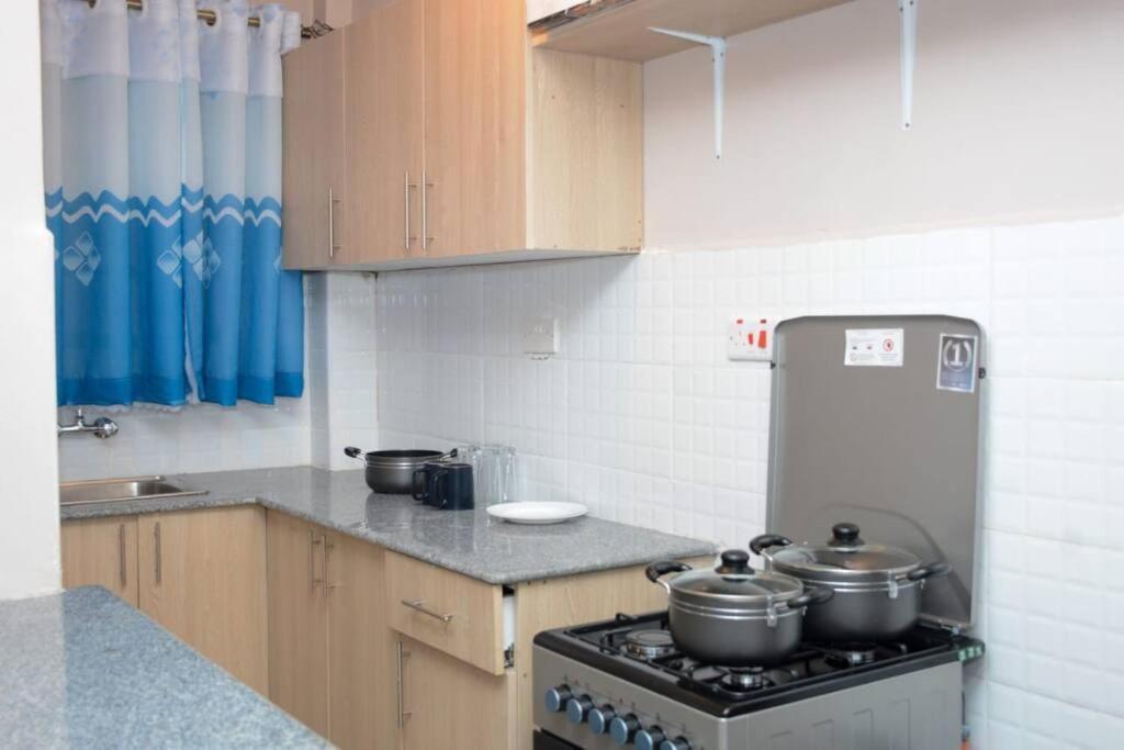 South B,modern Affordable 1 Bedroom With View, And Free Secure Parking
