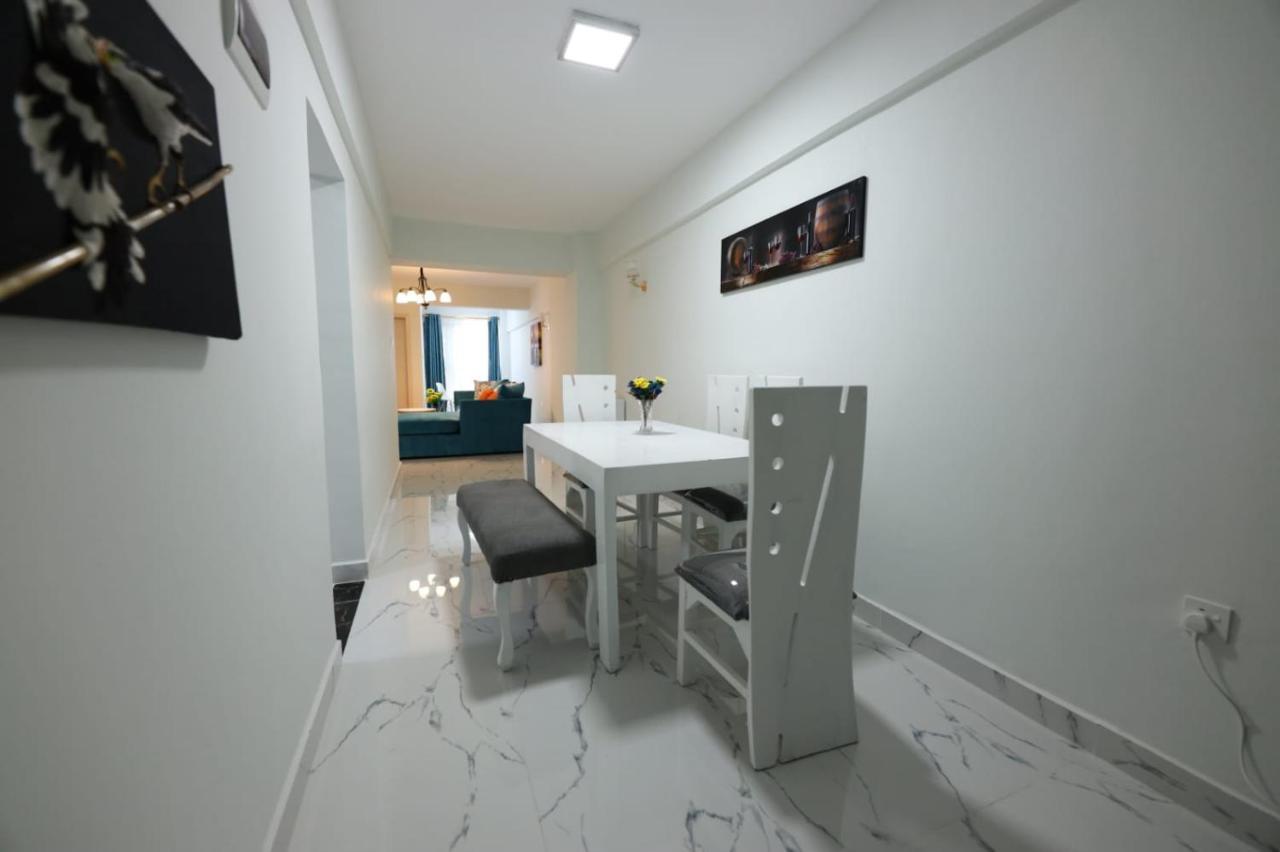 Sandalwood Executive Kilimani Apartment *