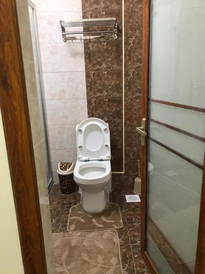Lux Dennis Pritt Kilimani *
