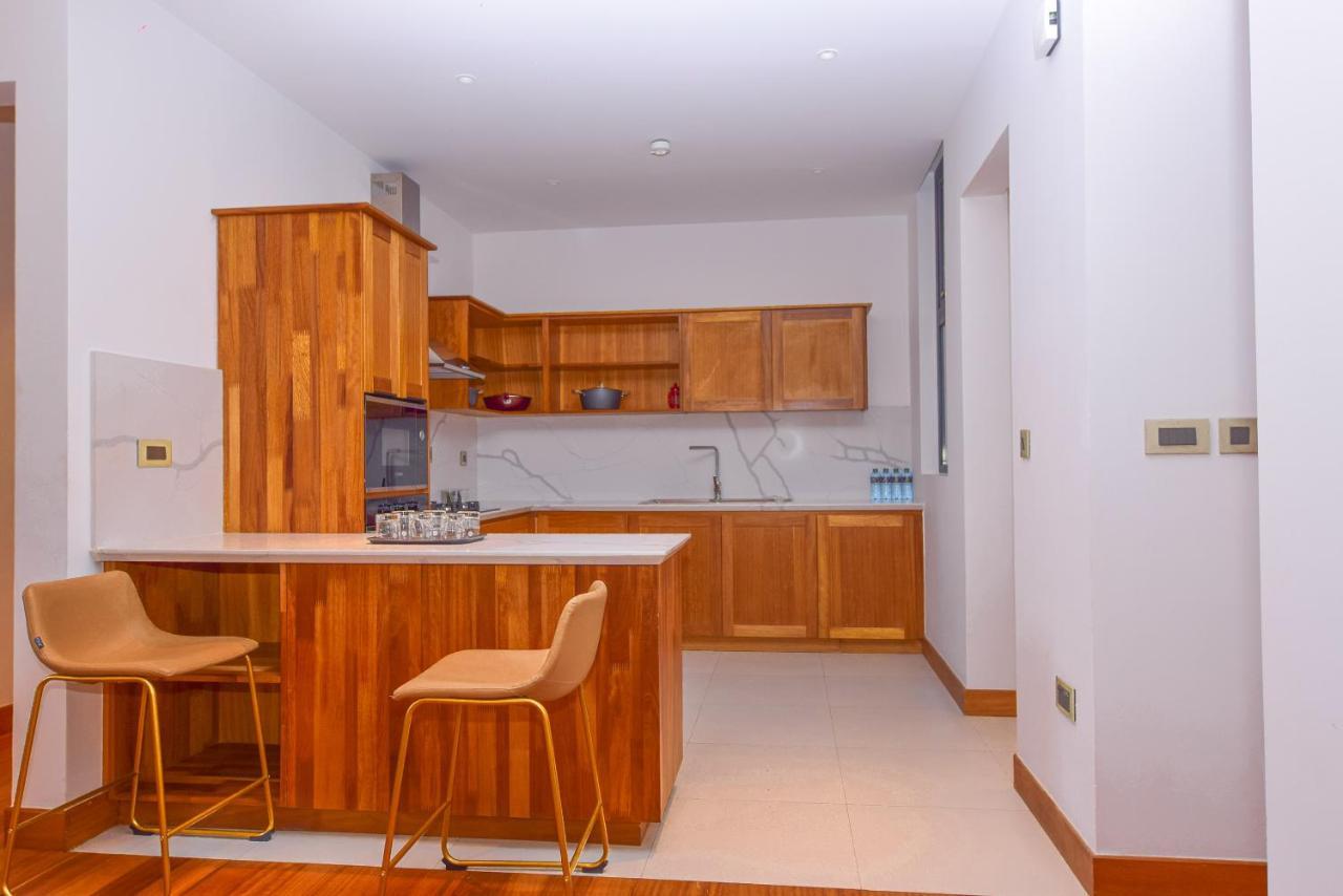 Broadwalk Residency *