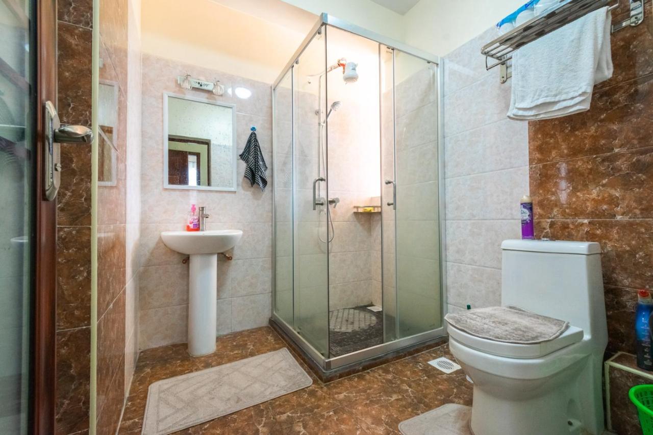 Apartment Tropical Themed 3br And Dsq Nairobi
