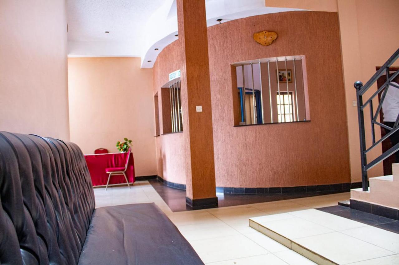 Bed & Breakfast Deka