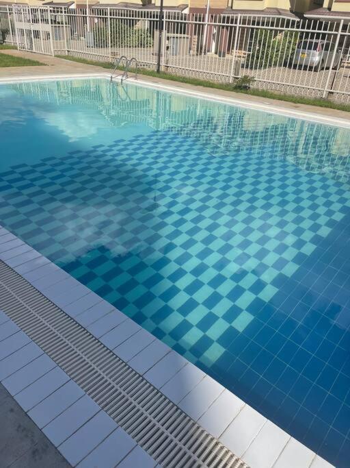 Apartment Jkia Crystal Rivers With A Pool And Mall Nairobi
