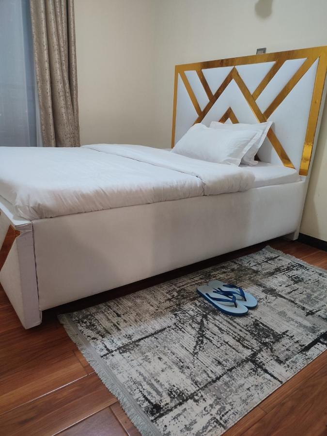 Apartamento Kilimani Superb One And Half Bedroom Near Yaya Centre With Netflix Nairobi
