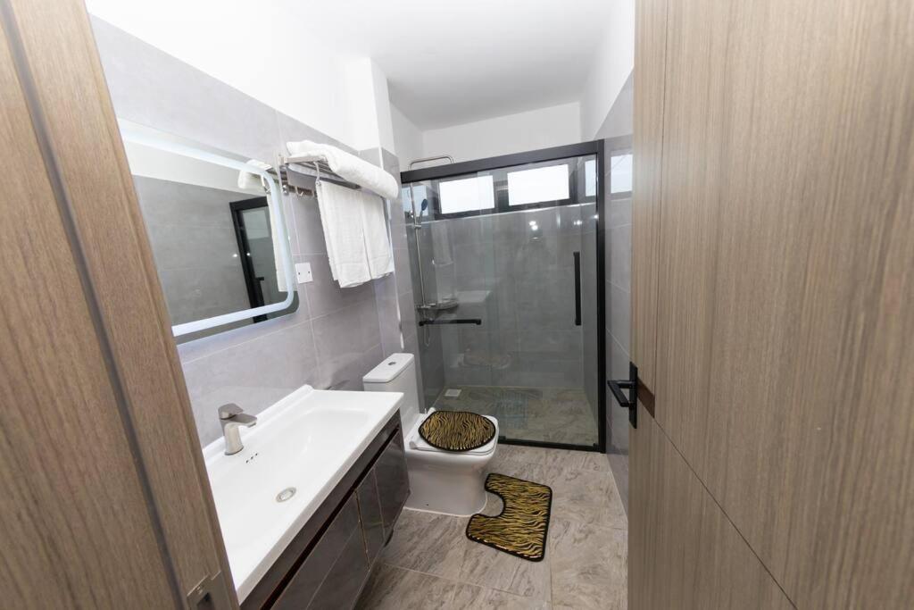Kilimani Executive 2 Bedroom With Gym Apartment Nairobi