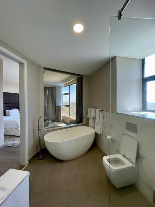Apartment A Scenic Escape Within