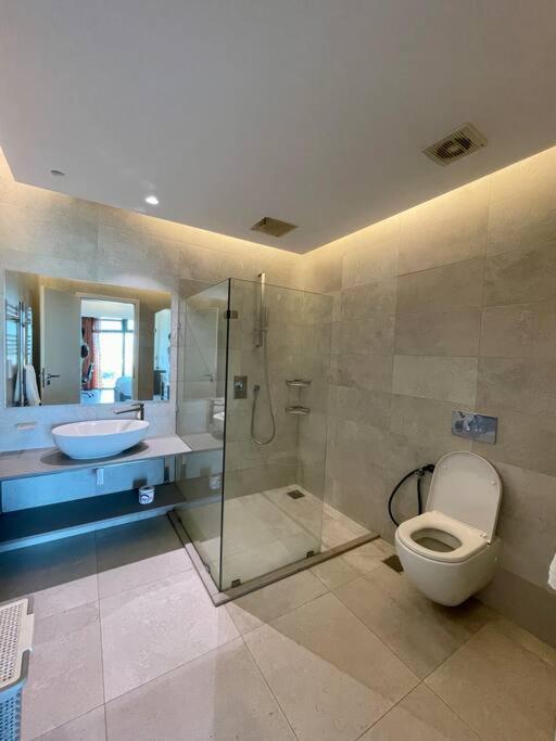 Apartment View Nestled In The Heart Of Nbo Nairobi