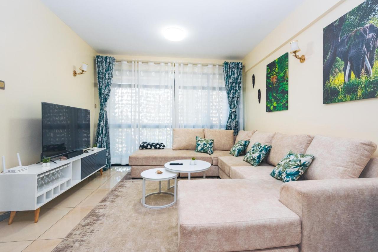 Apartment Tropical Themed 3br And Dsq Nairobi