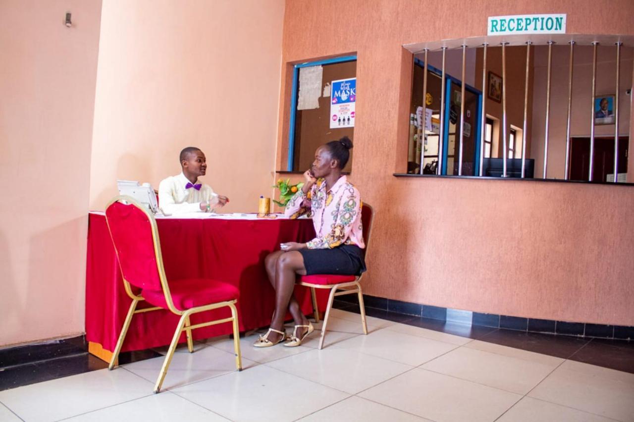 Deka Nairobi