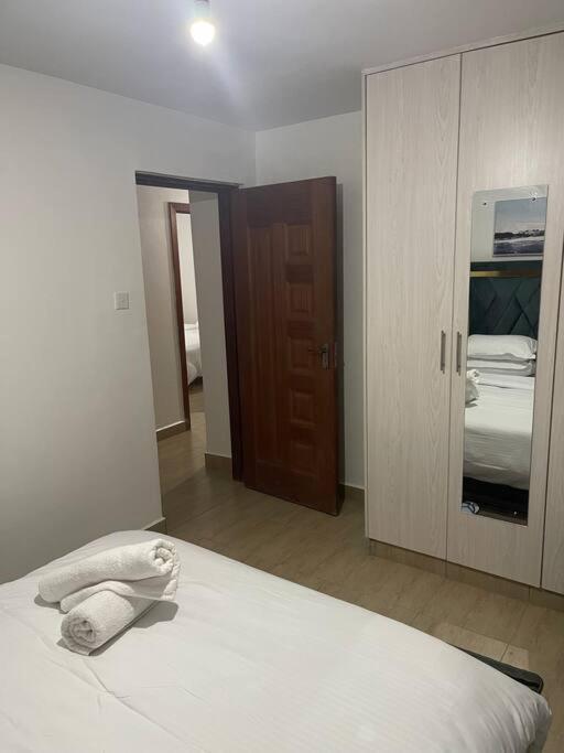 Apartment Jkia Crystal Rivers With A Pool And Mall