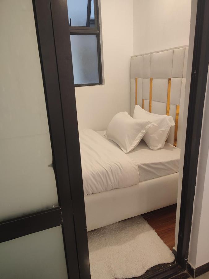 Kilimani Superb One And Half Bedroom Near Yaya Centre With Netflix Apartamento