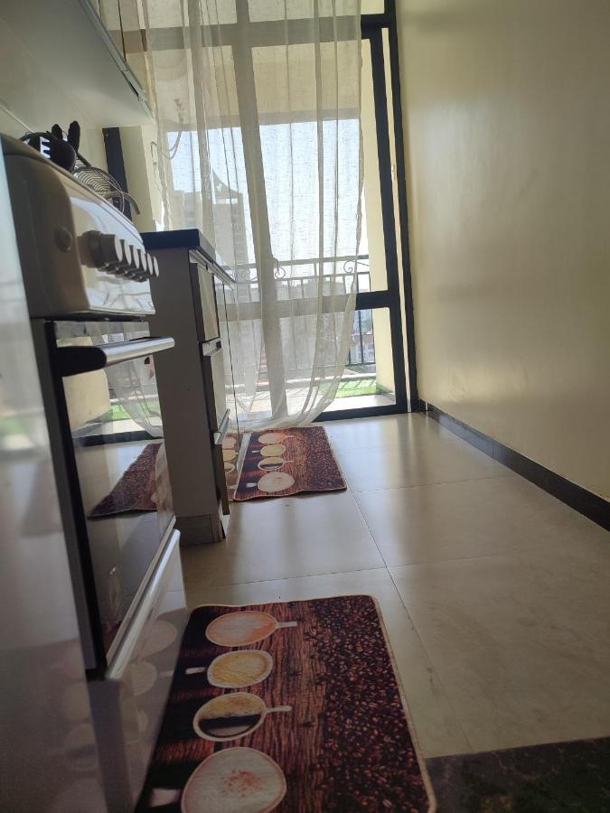 Kilimani Superb One And Half Bedroom Near Yaya Centre With Netflix